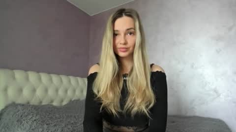 Lovely Rose online show from 03-28-26, 09:09