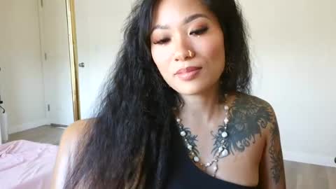 Snapshot of lovelyxmacii chatting on 06-14-26, 12:19 lovelyxmacii online show from 06-14-26, 12:19