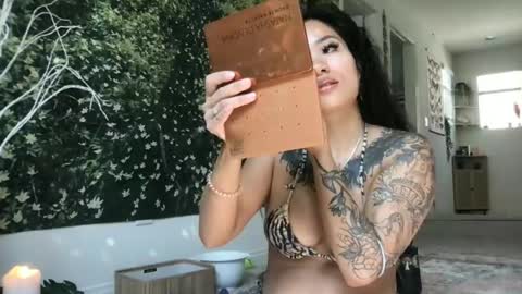 Snapshot of lovelyxmacii chatting on 07-15-26, 10:04 lovelyxmacii online show from 07-15-26, 10:04