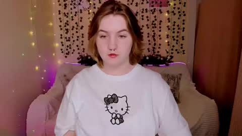 Julia  online show from 12-20-25, 06:53