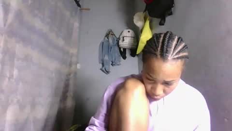 Snapshot of lovemarie08 chatting on 04-22-26, 07:15 lovemarie08 online show from 04-22-26, 07:15