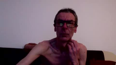 lovepvcearly50s online show from 04-18-26, 07:07