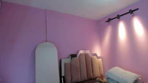 L O V E  online show from 01-16-26, 11:47