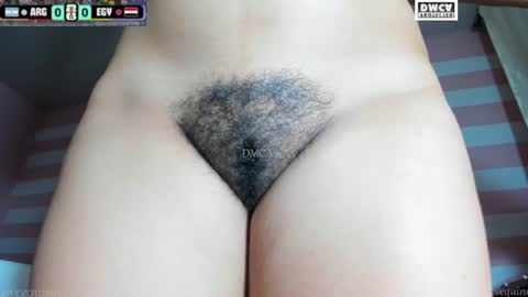 Snapshot of lovequinnn chatting on 07-07-26, 04:11 Love online show from 07-07-26, 04:11