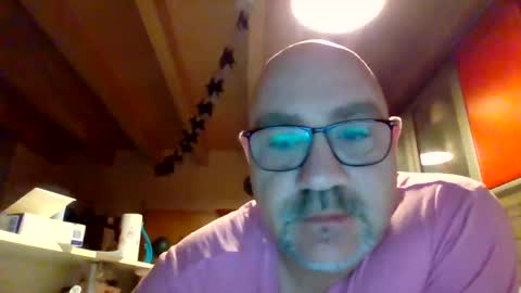 Snapshot of lover010983 chatting on 03-01-25, 05:09 lover010983 online show from 03-01-25, 05:09