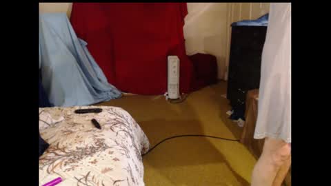 Snapshot of lover31660 chatting on 03-02-25, 02:21 Lover31660 online show from 03-02-25, 02:21