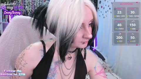 Emmy online show from 02-05-25, 03:20