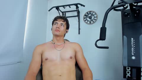 Snapshot of lover_fitnessboy chatting on 01-12-25, 06:49 kevin online show from 01-12-25, 06:49