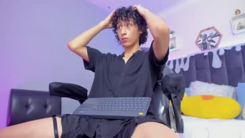 Snapshot of loverboy8_ chatting on 12-09-24, 11:24 loverboy8_ online show from 12-09-24, 11:24