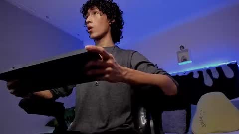 Snapshot of loverboy8_ chatting on 12-21-24, 02:15 loverboy8_ online show from 12-21-24, 02:15