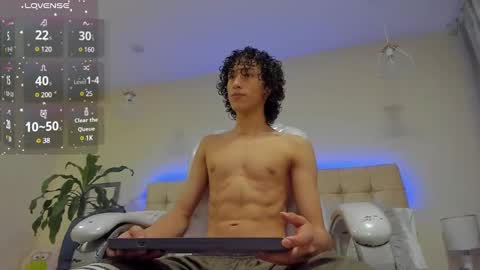 Snapshot of loverboy8_ chatting on 01-24-25, 06:24 loverboy8_ online show from 01-24-25, 06:24