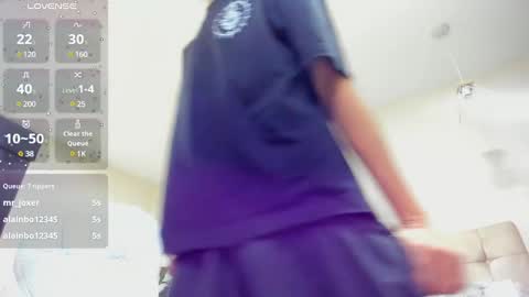 Snapshot of loverboy8_ chatting on 02-25-25, 08:03 loverboy8_ online show from 02-25-25, 08:03