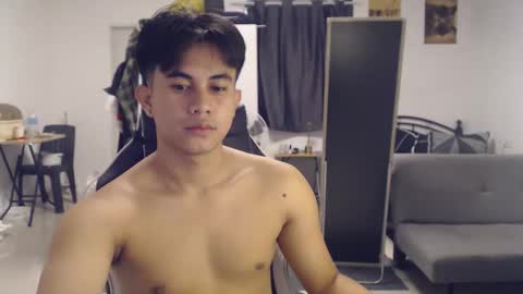 loverboyph04 online show from 09-24-25, 04:27