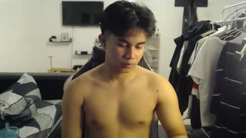 loverboyph04 online show from 10-20-25, 04:46