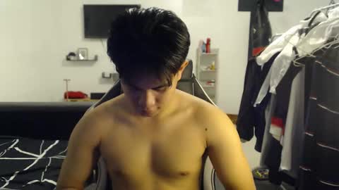 loverboyph04 online show from 10-24-25, 03:58