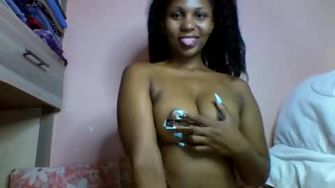 Snapshot of lovergal257 chatting on 06-04-26, 07:47 lovergal257 online show from 06-04-26, 07:47