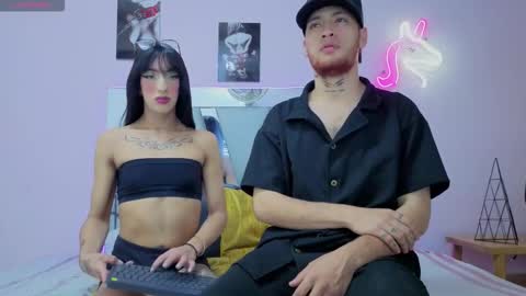 sofia and bryan online show from 10-20-25, 04:46