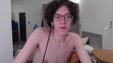 LovesomeCookie online show from 11-04-25, 06:29