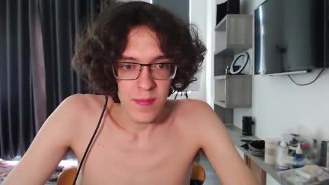 LovesomeCookie online show from 03-26-26, 05:35