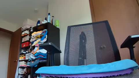 lovestrapons1 online show from 07-23-26, 05:22