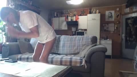 Snapshot of lovetobenaked10 chatting on 02-18-26, 11:50 aaron online show from 02-18-26, 11:50