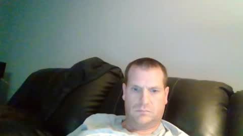 lovetocum37 online show from 02-03-25, 11:36