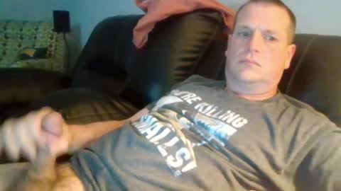 Snapshot of lovetocum37 chatting on 05-02-26, 02:38 lovetocum37 online show from 05-02-26, 02:38