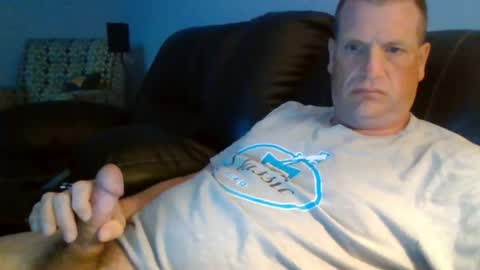 Snapshot of lovetocum37 chatting on 05-26-26, 03:02 lovetocum37 online show from 05-26-26, 03:02