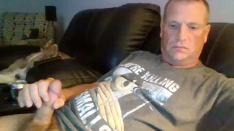 Snapshot of lovetocum37 chatting on 07-01-26, 02:24 lovetocum37 online show from 07-01-26, 02:24