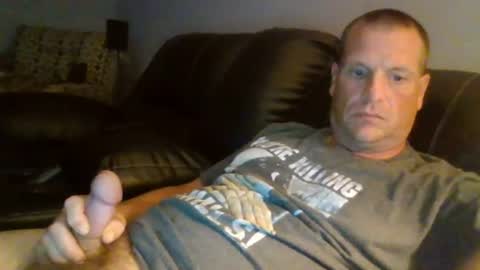 Snapshot of lovetocum37 chatting on 07-06-26, 02:41 lovetocum37 online show from 07-06-26, 02:41