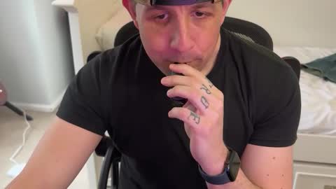 Snapshot of lovewatchingall chatting on 12-30-24, 08:15 Lovewatchingalls online show from 12-30-24, 08:15