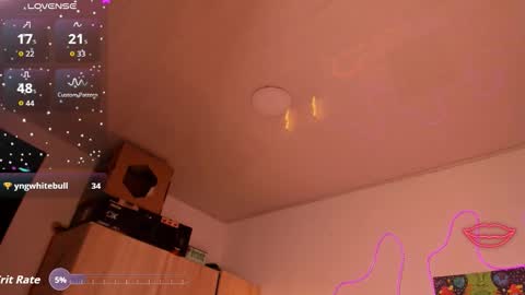 Snapshot of lovexxxdanna chatting on 03-27-26, 03:23 Danna online show from 03-27-26, 03:23