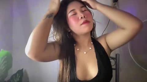 Snapshot of loveymerry chatting on 03-02-26, 12:12 merry online show from 03-02-26, 12:12