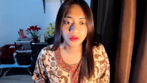 Snapshot of loveyoureign06 chatting on 01-13-26, 02:00 Ryn online show from 01-13-26, 02:00