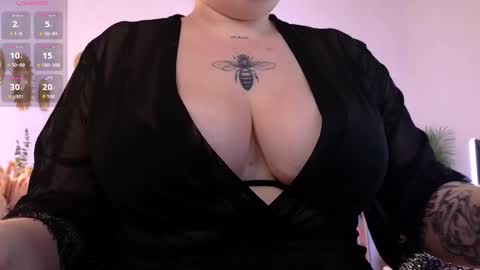 Call me Aphrodite online show from 02-19-26, 07:26