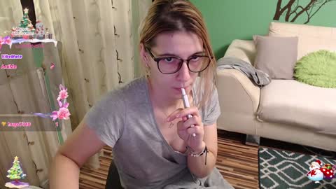 Antonia online show from 12-18-24, 12:07