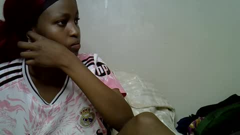 lovly_lastborn1 online show from 05-18-26, 04:51