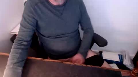 Snapshot of lreed090 chatting on 04-23-26, 03:25 lreed090 online show from 04-23-26, 03:25