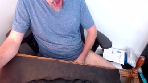 Snapshot of lreed090 chatting on 04-24-26, 06:43 lreed090 online show from 04-24-26, 06:43