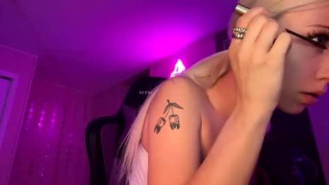 Princess  online show from 01-12-25, 10:54