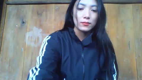 Snapshot of lsmbaby chatting on 11-19-25, 01:38 lsmbaby online show from 11-19-25, 01:38