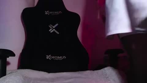   online show from 02-23-26, 02:36