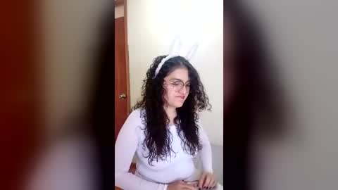 Snapshot of luana363 chatting on 06-18-26, 08:13 luana363 online show from 06-18-26, 08:13