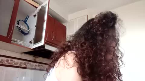 Snapshot of luana363 chatting on 07-16-26, 06:14 luana363 online show from 07-16-26, 06:14