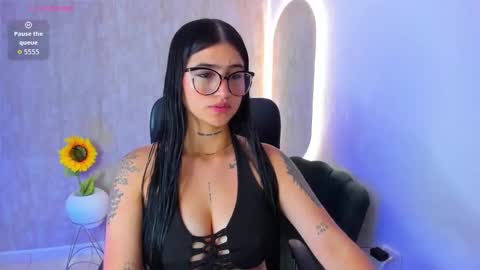 Luana online show from 10-28-25, 12:09