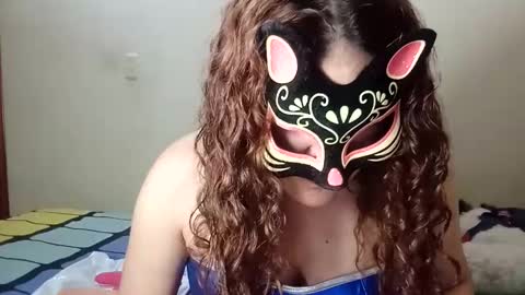 luanapowerful online show from 02-08-25, 01:00