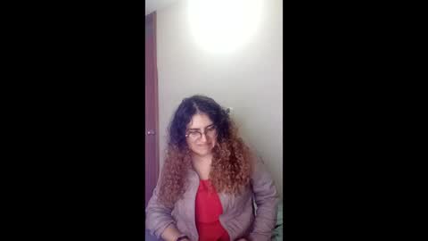 Snapshot of luanapowerful chatting on 04-23-26, 05:41 luanapowerful online show from 04-23-26, 05:41