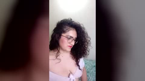 Snapshot of luanapowerful chatting on 06-22-26, 03:25 luanapowerful online show from 06-22-26, 03:25