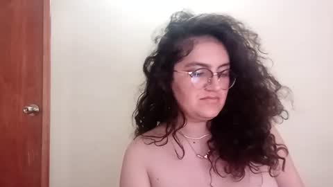 luanapowerful online show from 07-12-26, 02:35