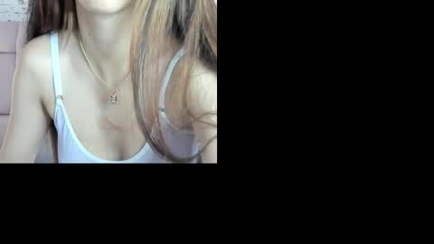 LuanaStonne online show from 10-12-25, 07:46